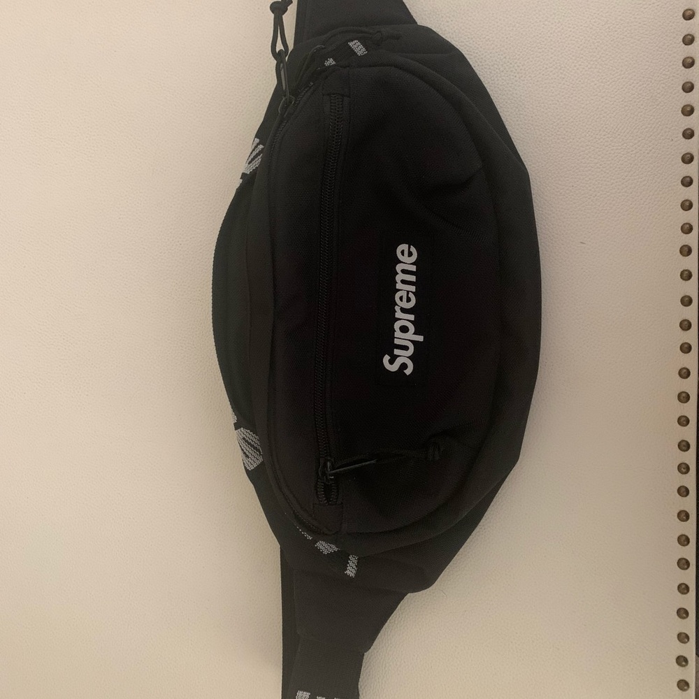 ss18 supreme belt bag